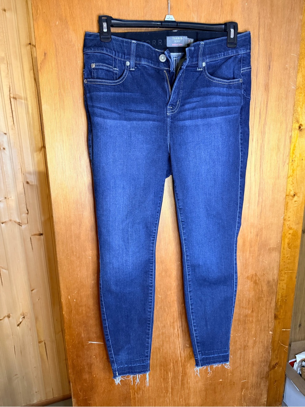 Torrid Dark Indigo High-Rise Bombshell 💣Skinny Jeans